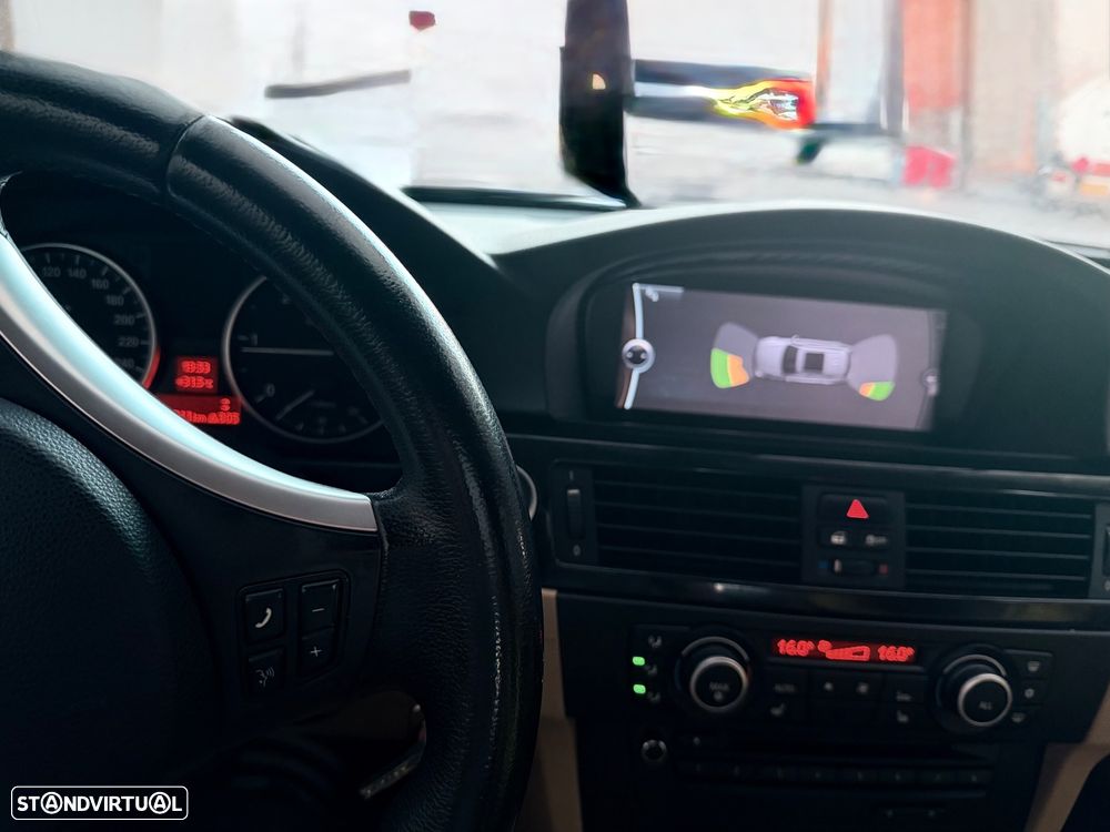 BMW 320 d xDrive Navigation - 3