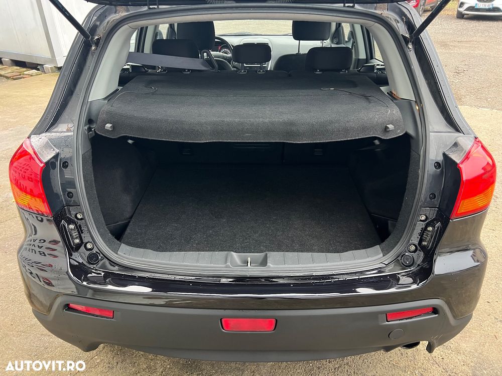 Mitsubishi ASX 1.8 DI-D 2WD Instyle - 15