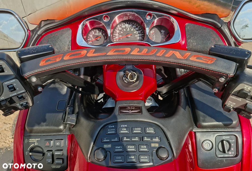 Honda GL - 16