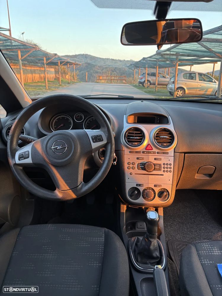 Opel Corsa - 12