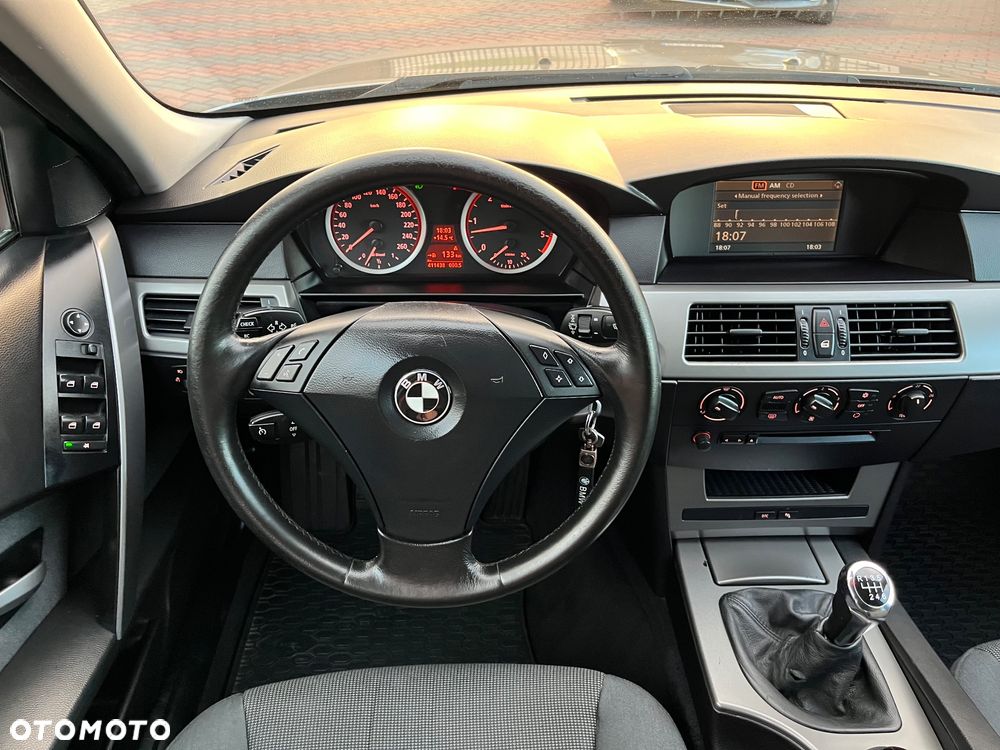 BMW Seria 5 - 23