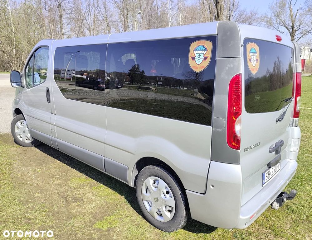 Renault Trafic Grand Passenger Expression - 4