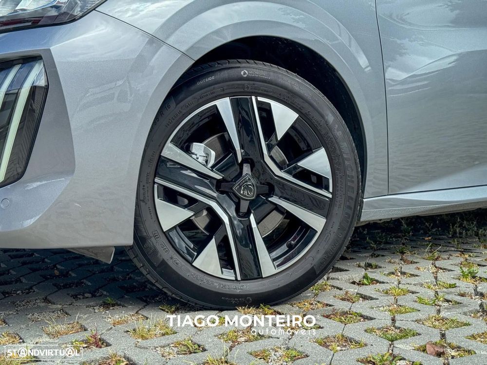 Peugeot 208 1.2 PureTech Allure - 16