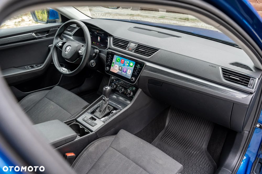 Skoda Superb 2.0 TSI Style DSG - 26