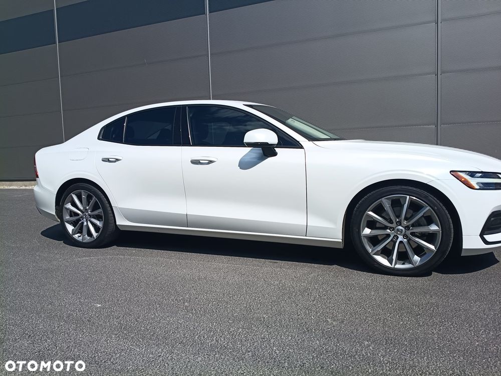 Volvo S60 T5 Momentum Pro - 8