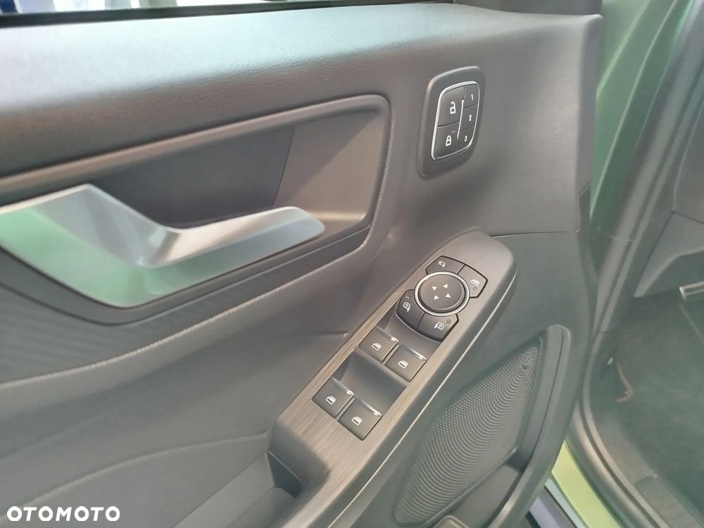 Ford Kuga 2.5 FHEV AWD ST-Line X - 11