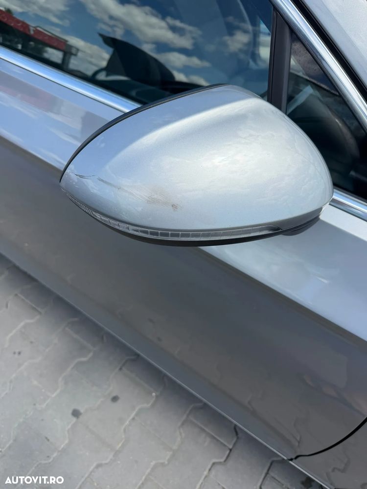 Volkswagen Passat - 25