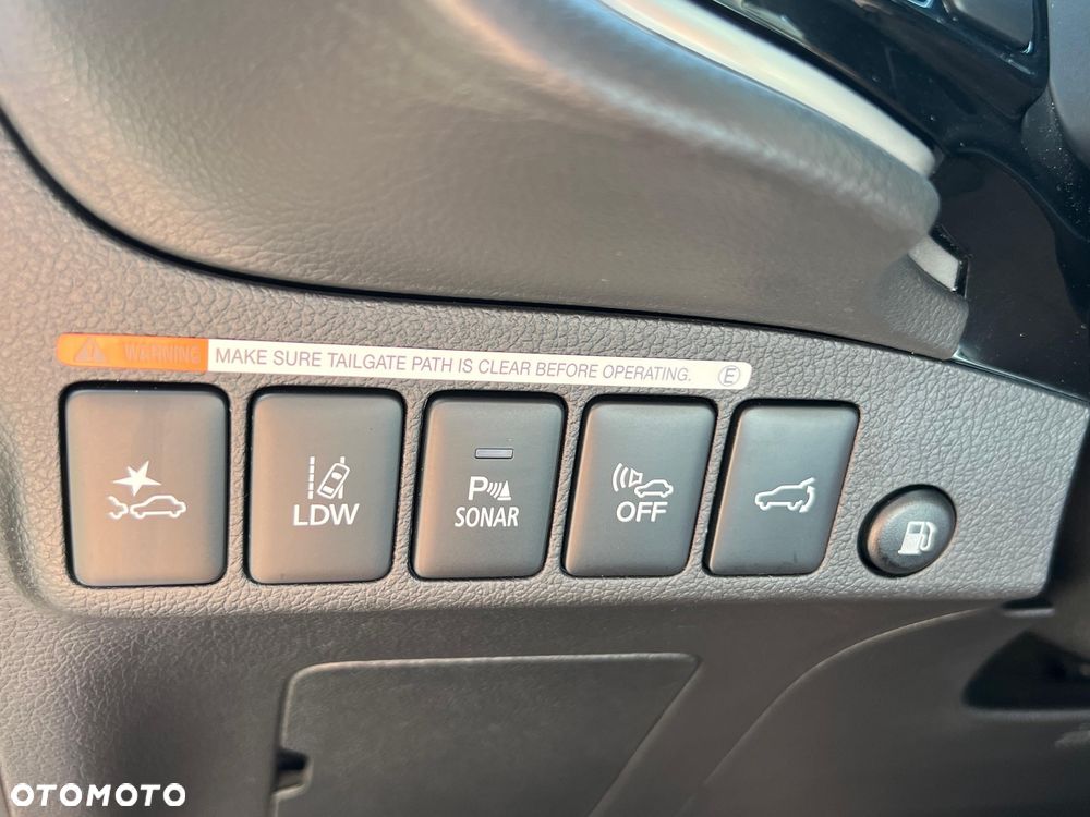 Mitsubishi Outlander 2.4 4WD Diamant - 13