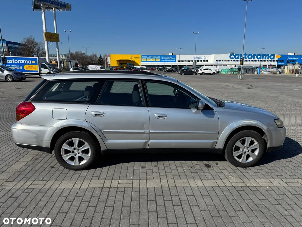 Subaru Outback - 5