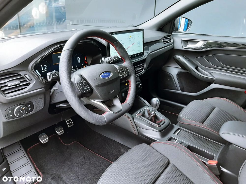 Ford Focus 1.0 EcoBoost ST-Line X - 16