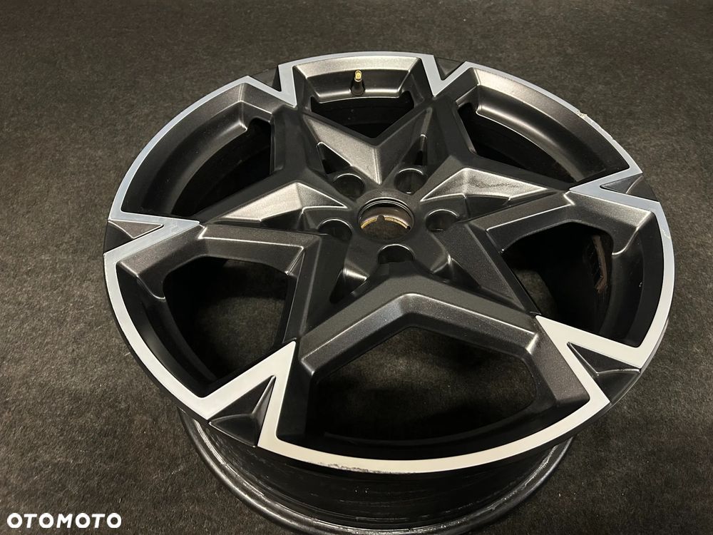 Alufelga Seat Cupra Leon 19 cali 5x112 1szt. 5FA601025AE - 2