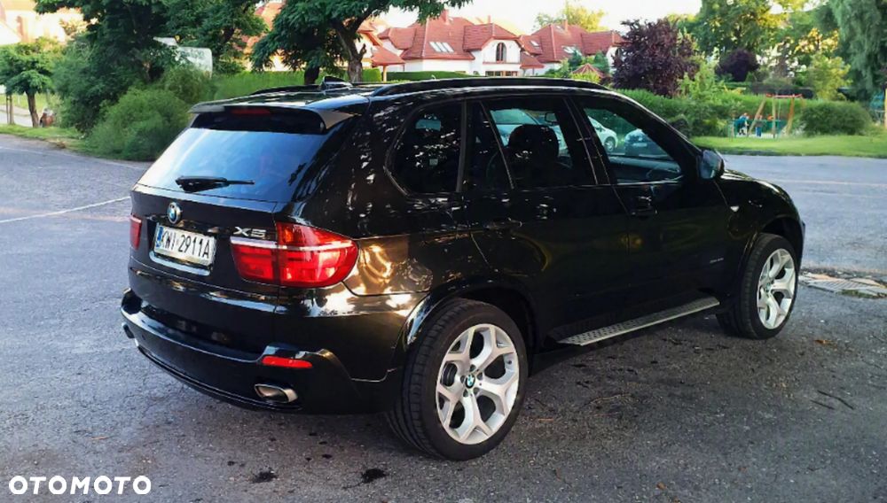 BMW X5 xDrive48i - 6