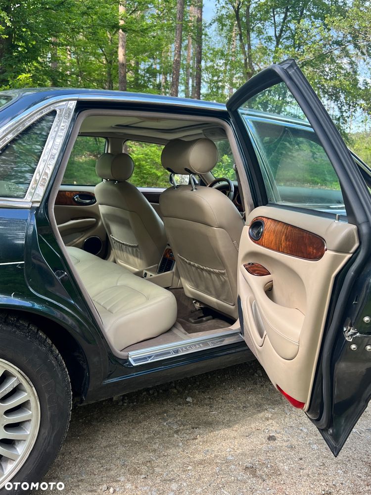 Jaguar XJ Sovereign 4.0 - 19