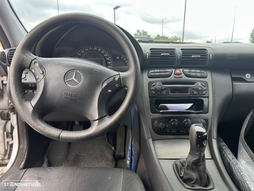 Mercedes-Benz C 200 - 17