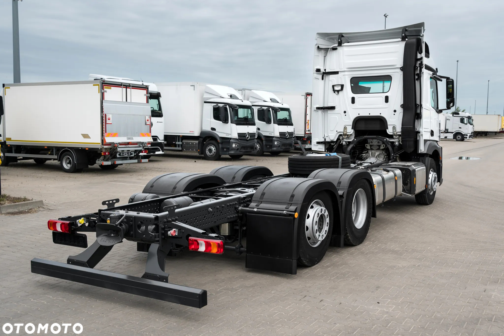 Mercedes-Benz ACTROS 2545 L / PODWOZIE POD HAKOWIEC / 2023 / - 8