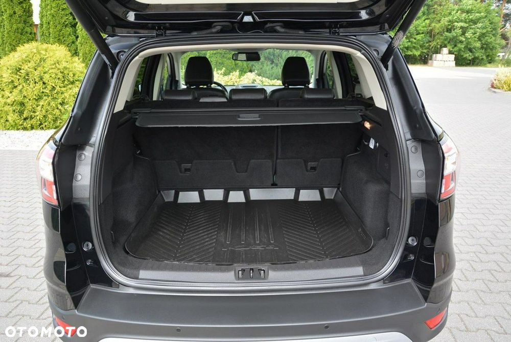 Ford Kuga 2.0 TDCi 4WD Titanium - 35