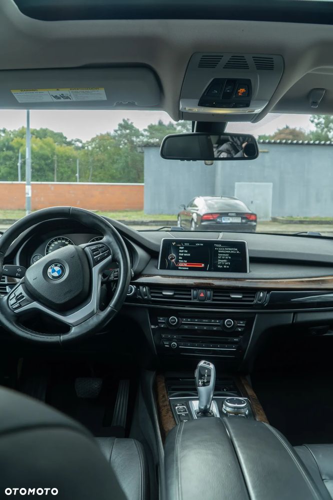 BMW X5 xDrive35i Edition Exclusive - 17