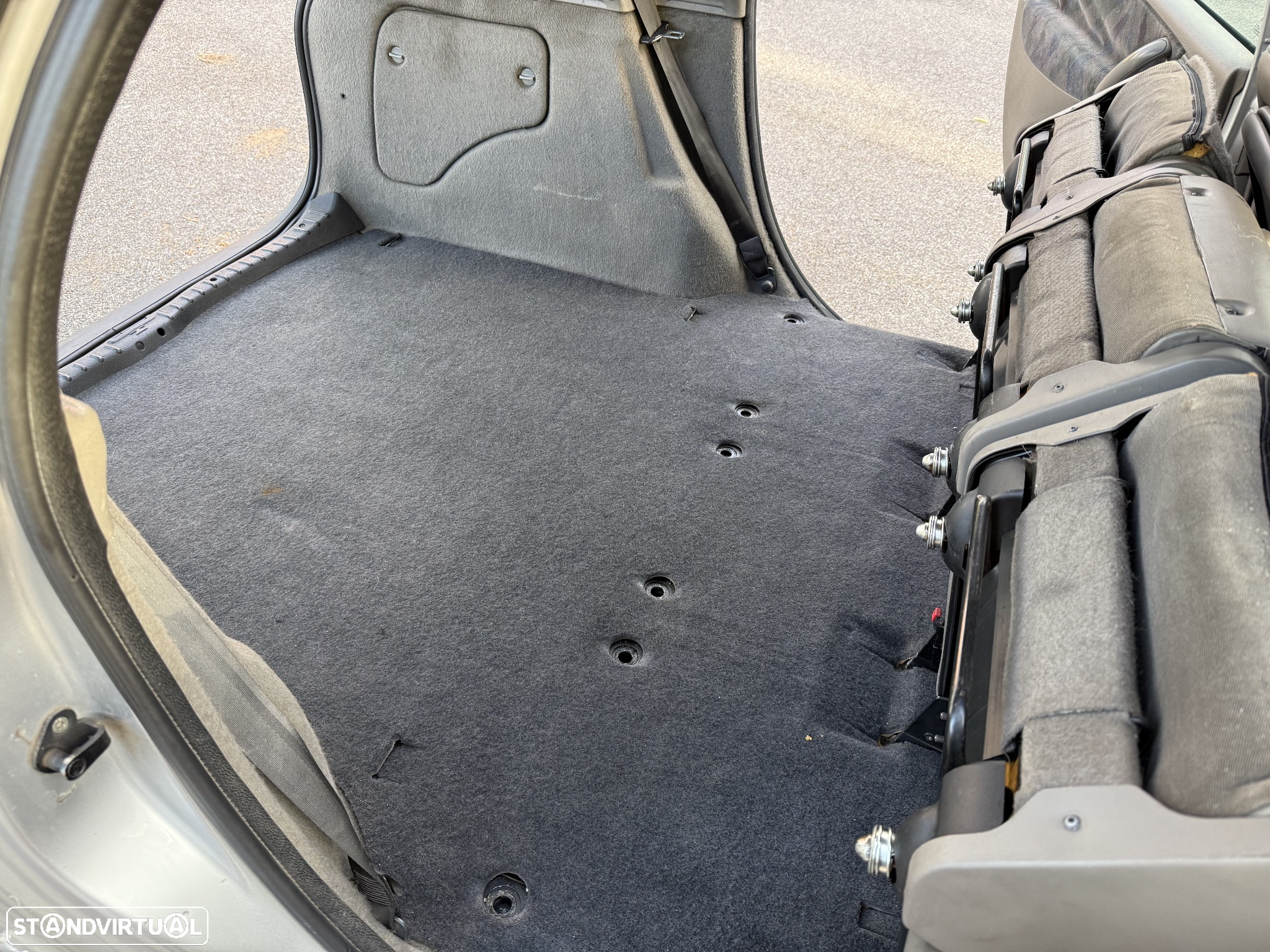 Citroën Xsara Picasso 2.0 HDi SX - 17