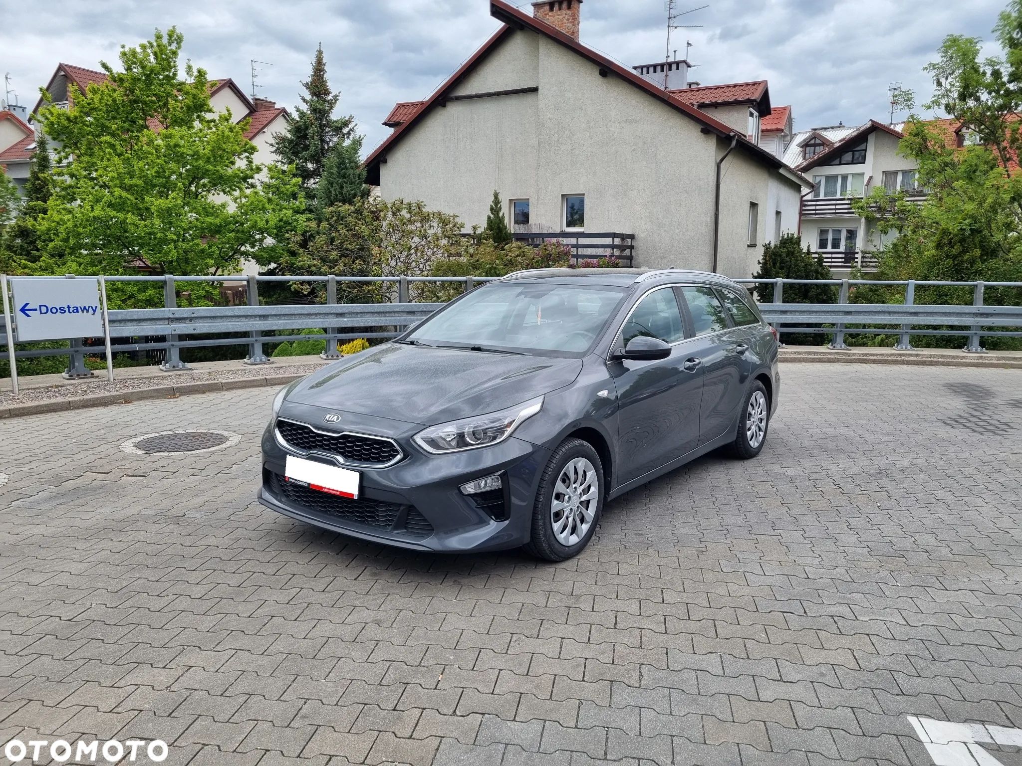 Kia Ceed - 1