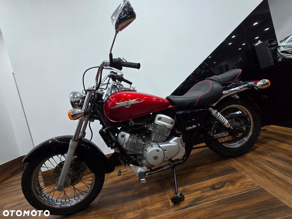 Honda Shadow - 23