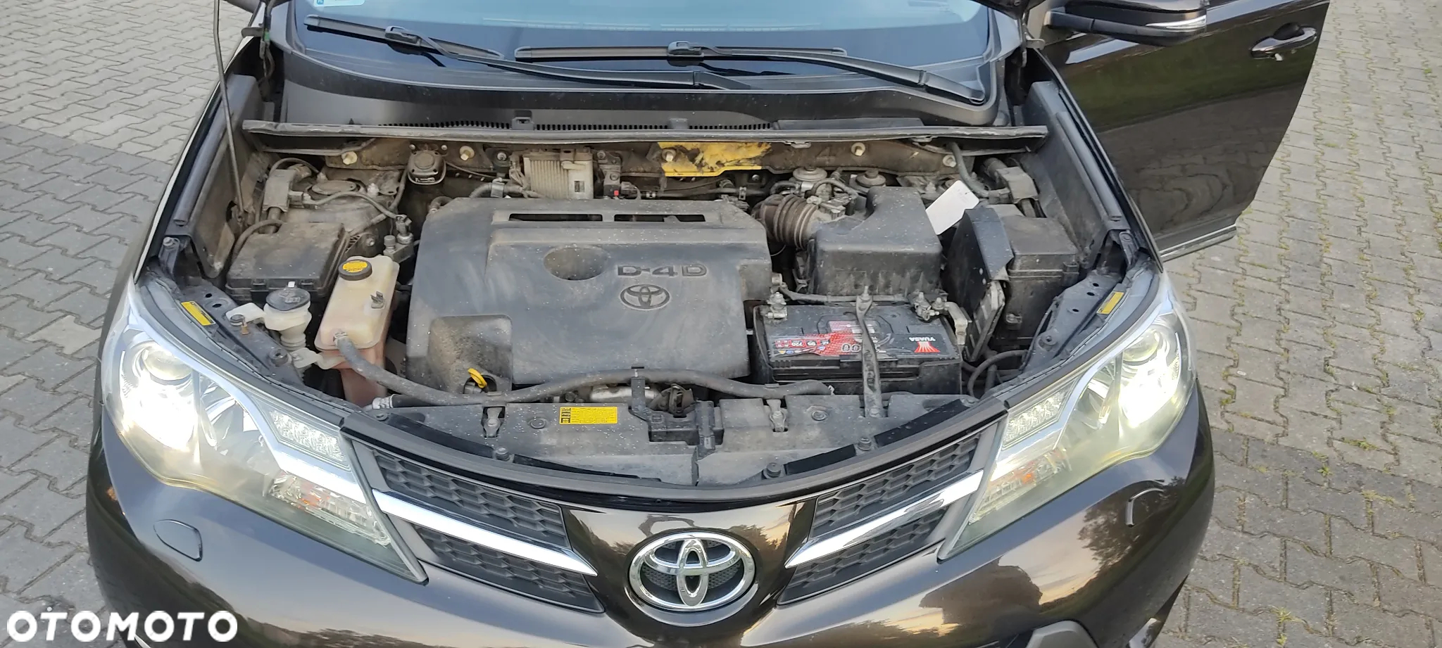 Toyota RAV4 - 11