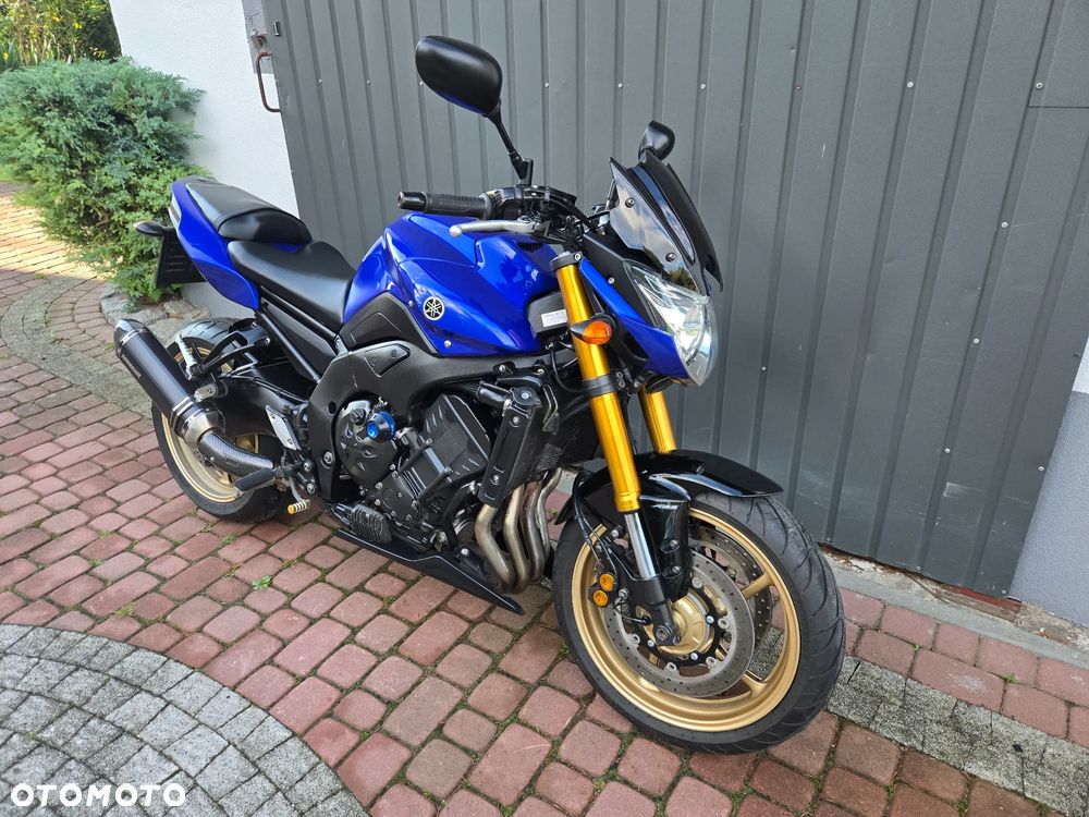 Yamaha FZ8 - 3