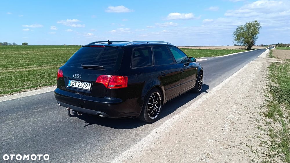 Audi A4 Avant 2.0 TDI - 8