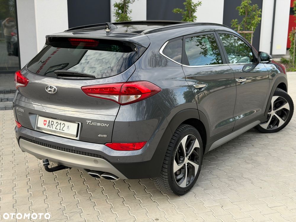 Hyundai Tucson 2.0 CRDI 4WD Automatik Premium - 17