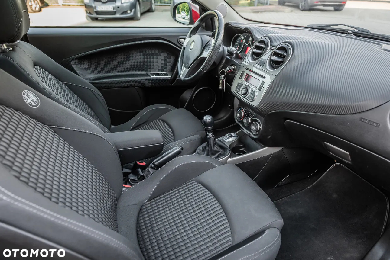 Alfa Romeo Mito - 25