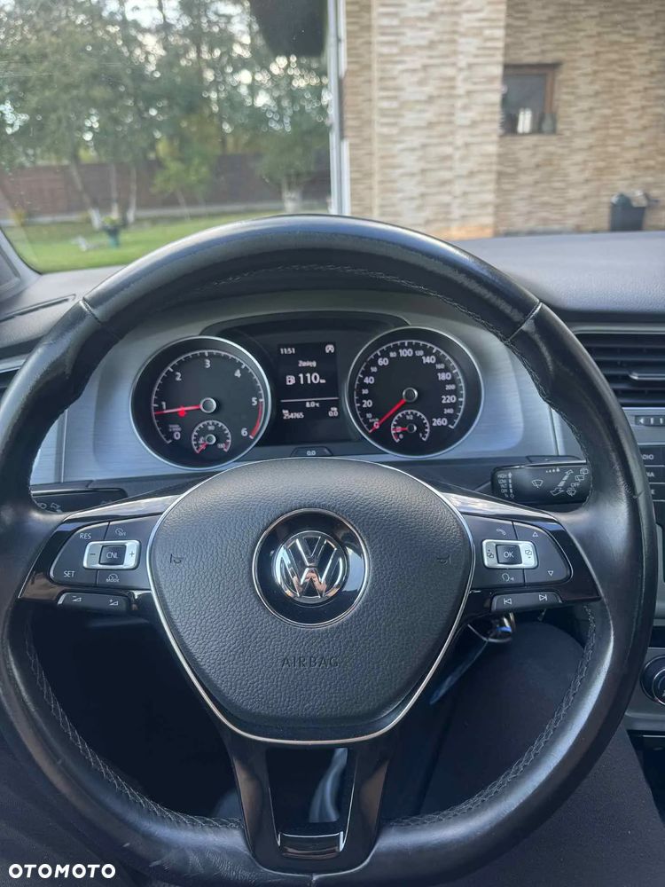Volkswagen Golf 1.6 TDI BlueMotion Comfortline - 8