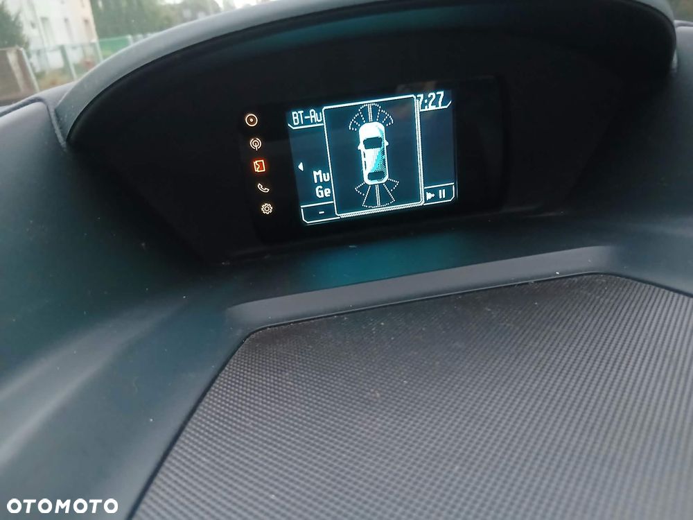 Ford C-MAX - 18
