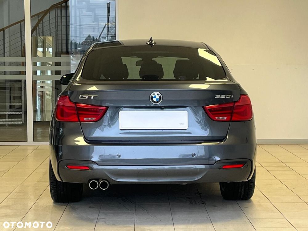 BMW Seria 3 320i GPF M Sport - 8