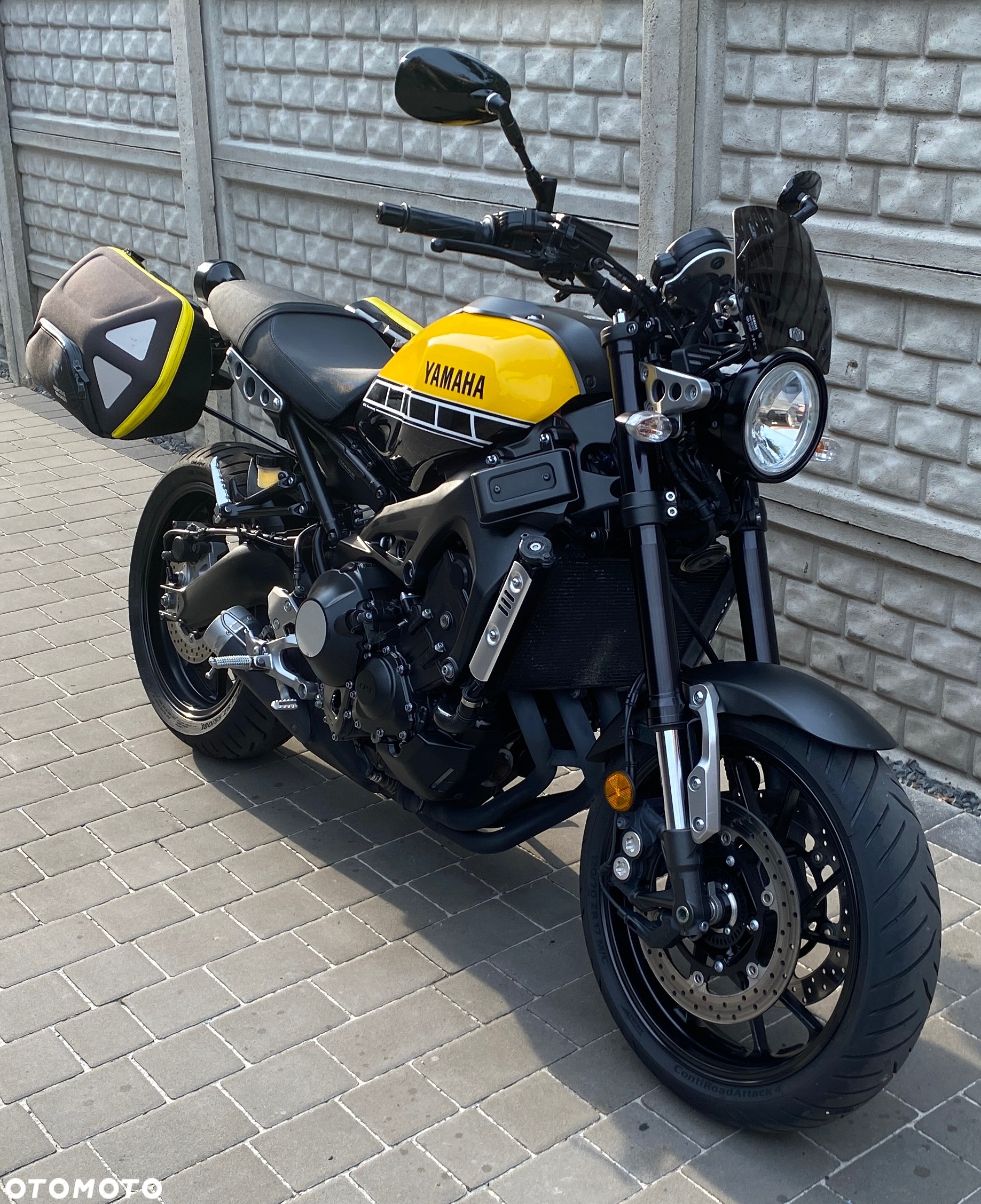 Yamaha XSR - 3