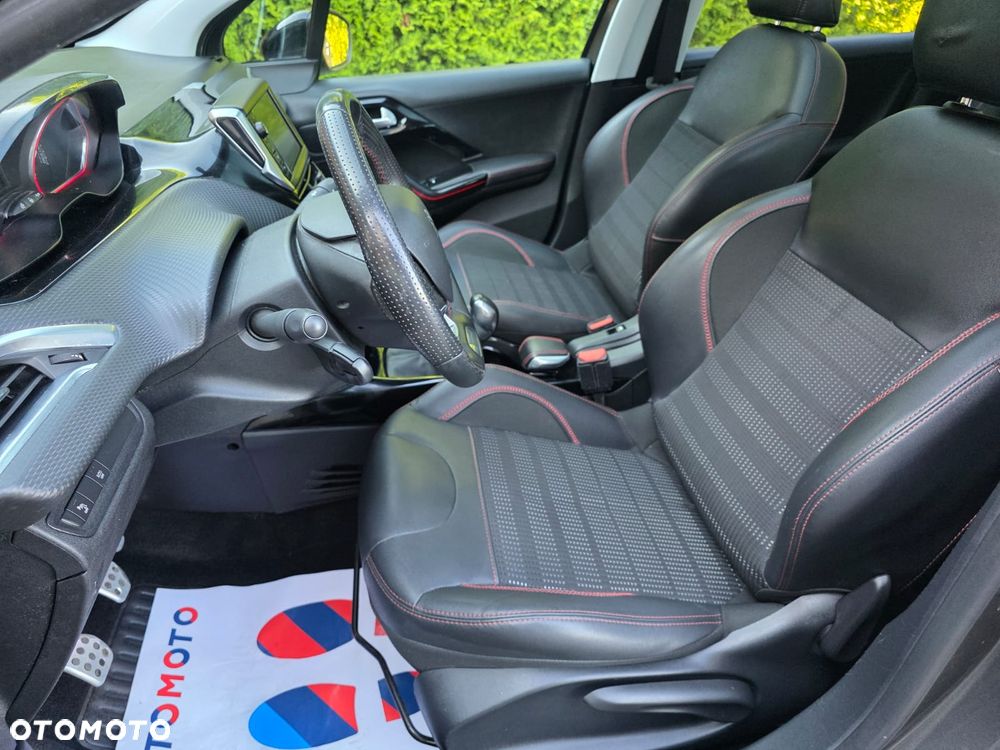 Peugeot 2008 PureTech 110 Stop&Start GT-Line Edition - 10