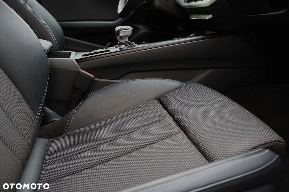 Audi A4 Avant - 20
