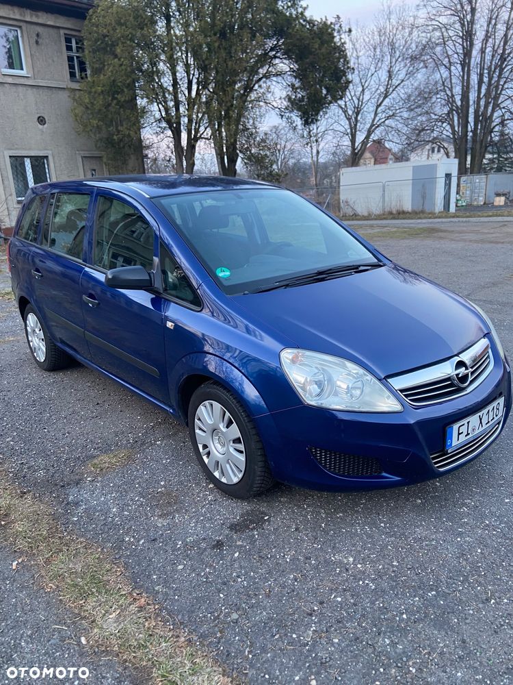 Opel Zafira 1.6 ECOFLEX Design Edition - 2