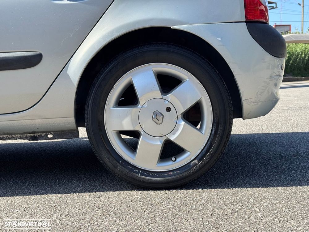 Renault Clio 1.2 16V Best Years - 16