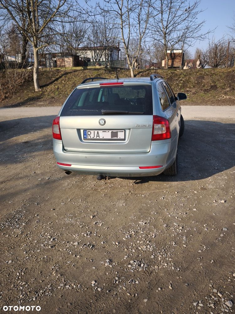 Skoda Octavia - 4