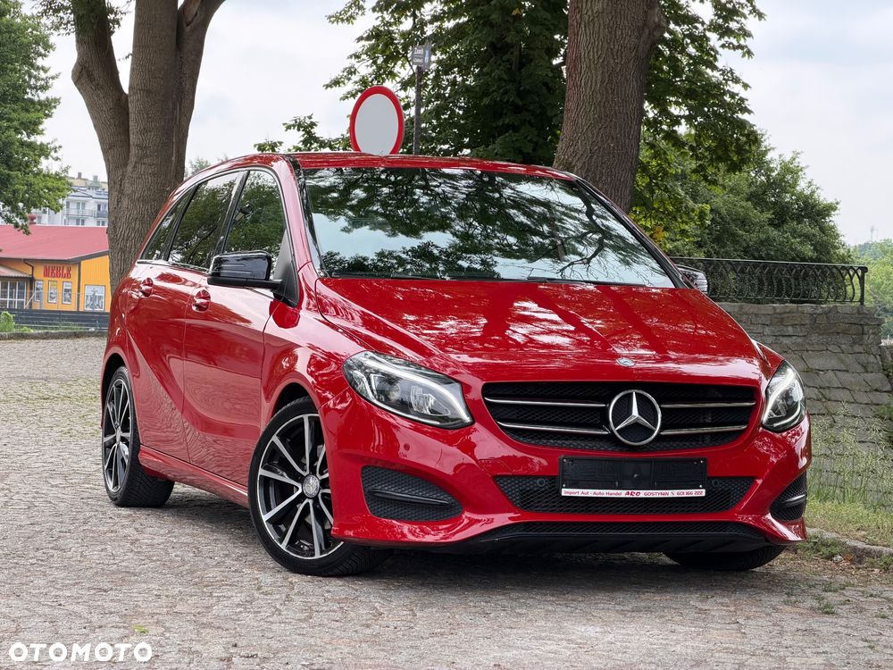Mercedes-Benz Klasa B 180 7G-DCT Urban - 2