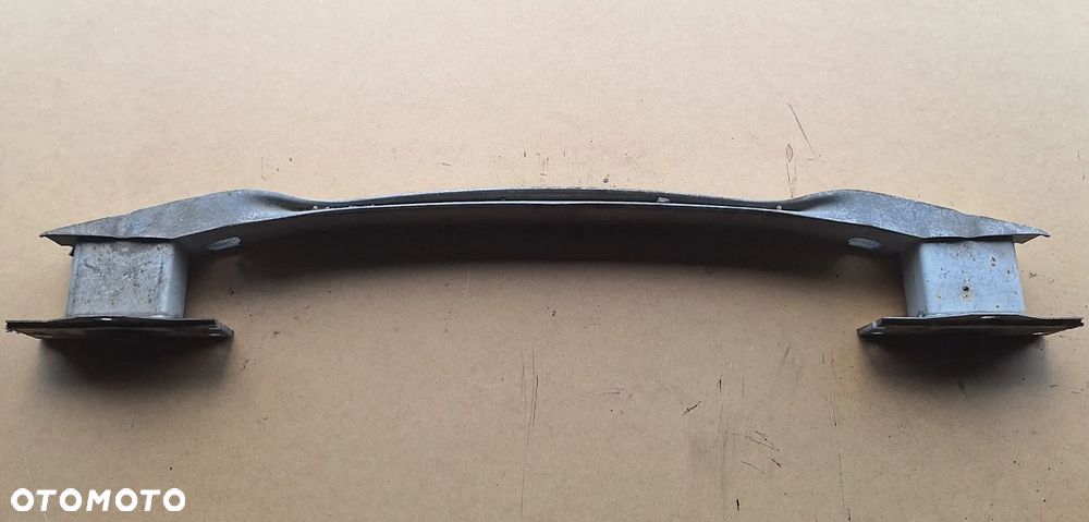 BELKA POD ZDERZAK TYŁ- OPEL ASTRA J HATCHBACK/5 DRZWI - 2