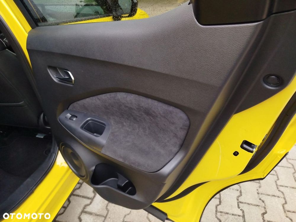 Nissan Juke 1.6 Hybrid N-Design AMT - 23