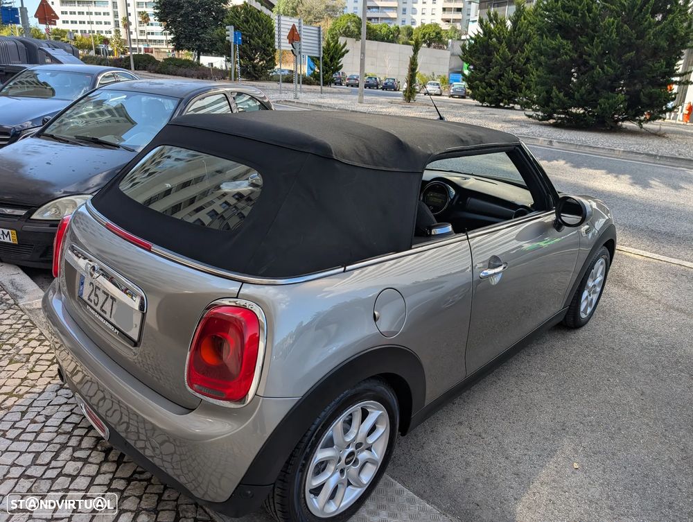 MINI Cabrio Cooper D Auto - 21