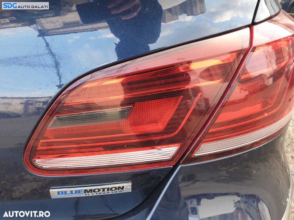 Stop Lampa Tripla Dreapta Led de pe Capota Portbagaj Volkswagen CC 2012 - 2017 [C3817] - 1