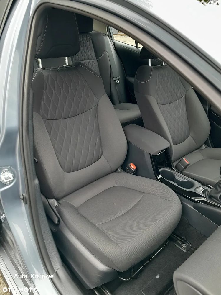 Toyota Corolla 1.5 Comfort - 24