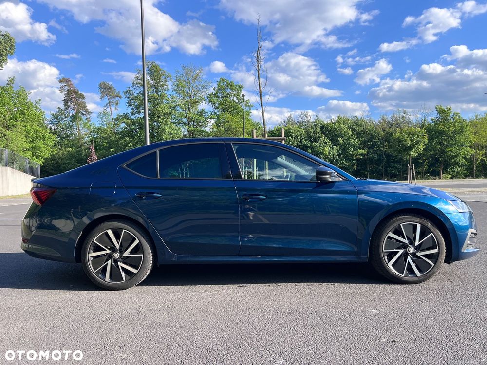 Skoda Octavia 2.0 TDI 4x4 Style DSG - 1