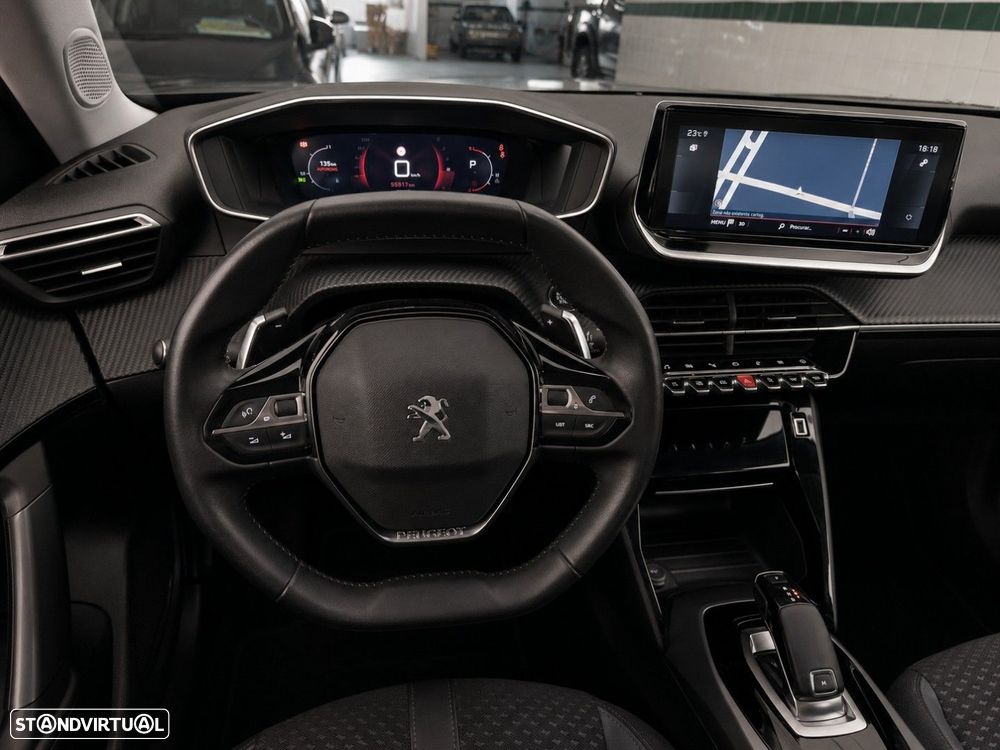 Peugeot 2008 1.2 PureTech Allure EAT8 - 13
