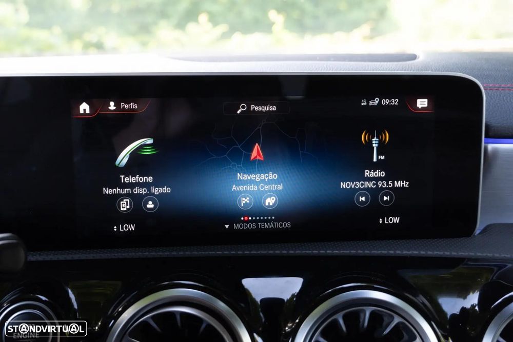 Mercedes-Benz CLA 180 d 7G-DCT AMG Line - 18