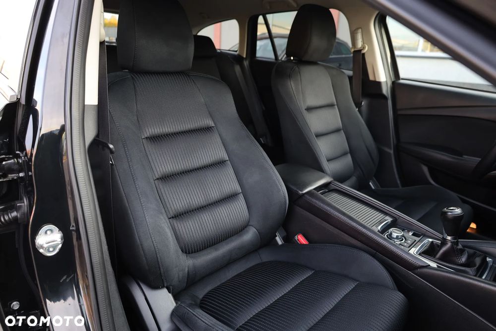 Mazda 6 2.0 SkyMotion - 27