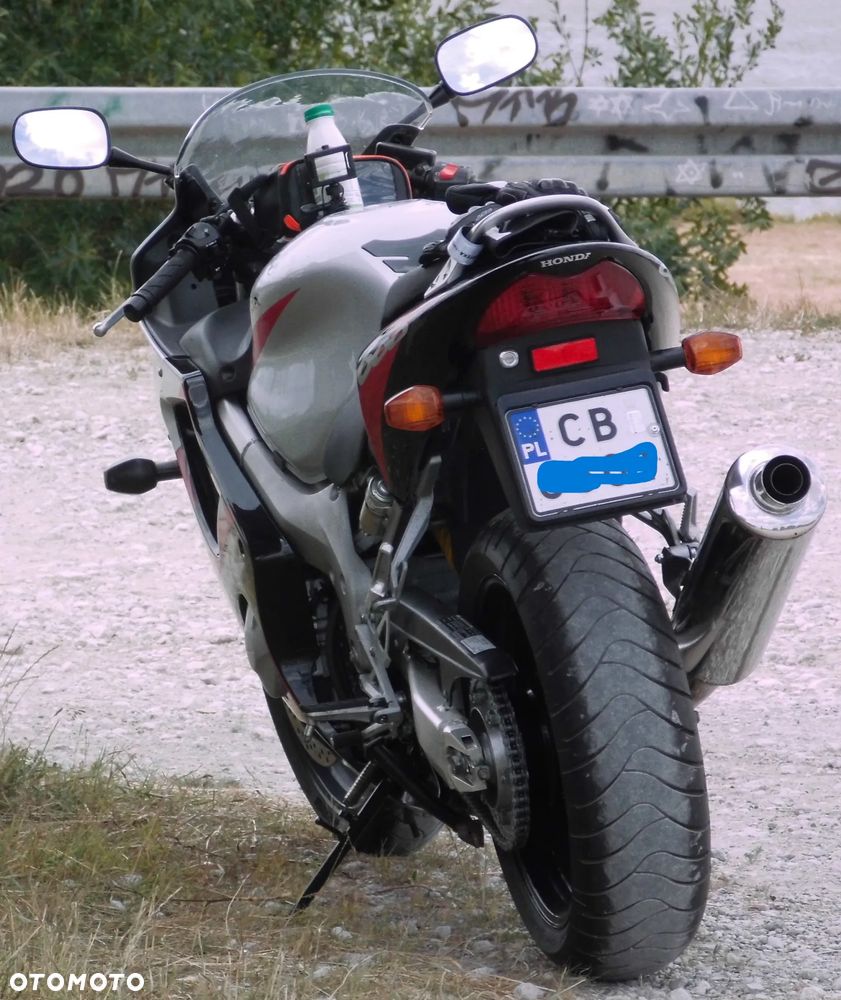 Honda CBR - 5