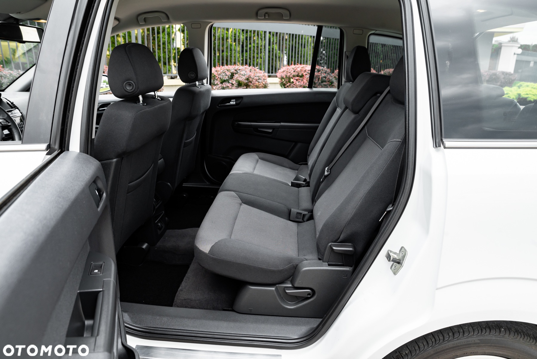 Opel Zafira 1.8 - 6